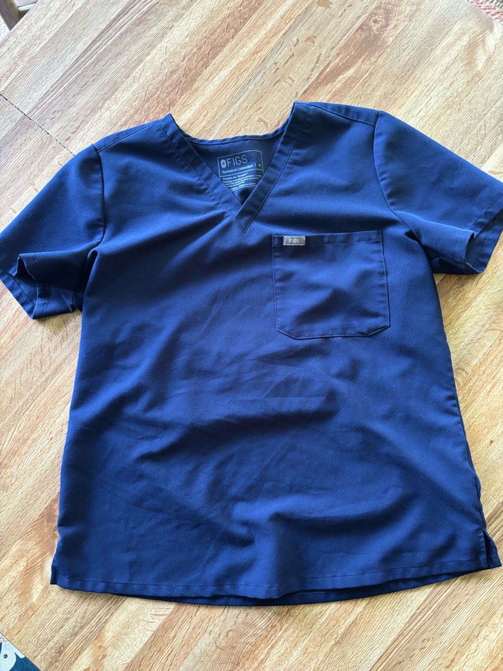 Figs Women's Navy Short Sleeve Scrub Top